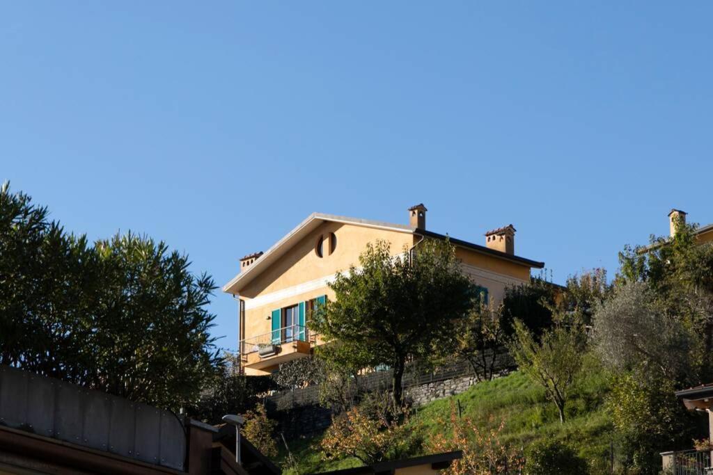Pearl Of The Lake Apartment, Bellagio, Breathtaking Views And Good Vibes Luaran gambar
