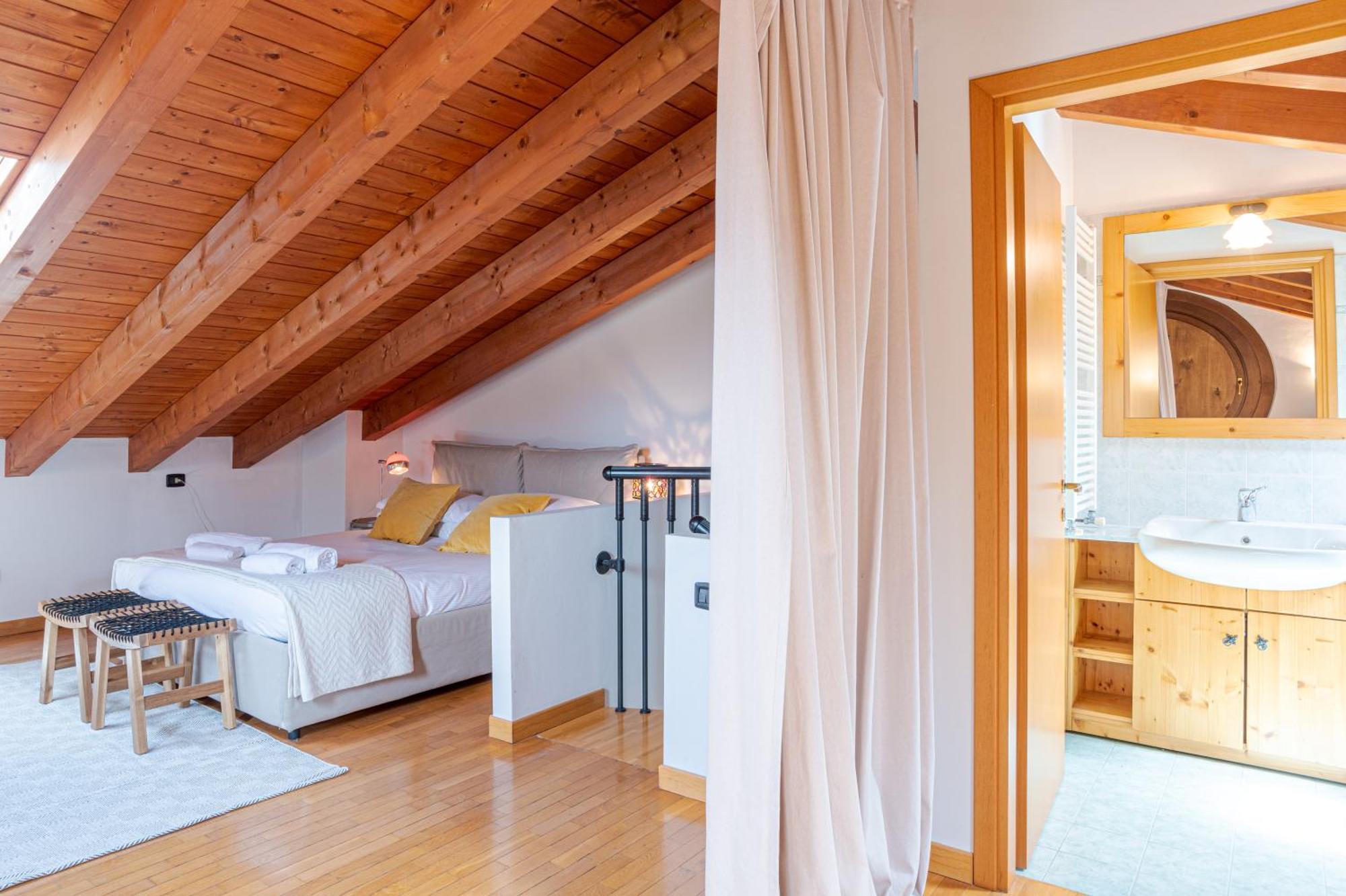 Pearl Of The Lake Apartment, Bellagio, Breathtaking Views And Good Vibes Luaran gambar