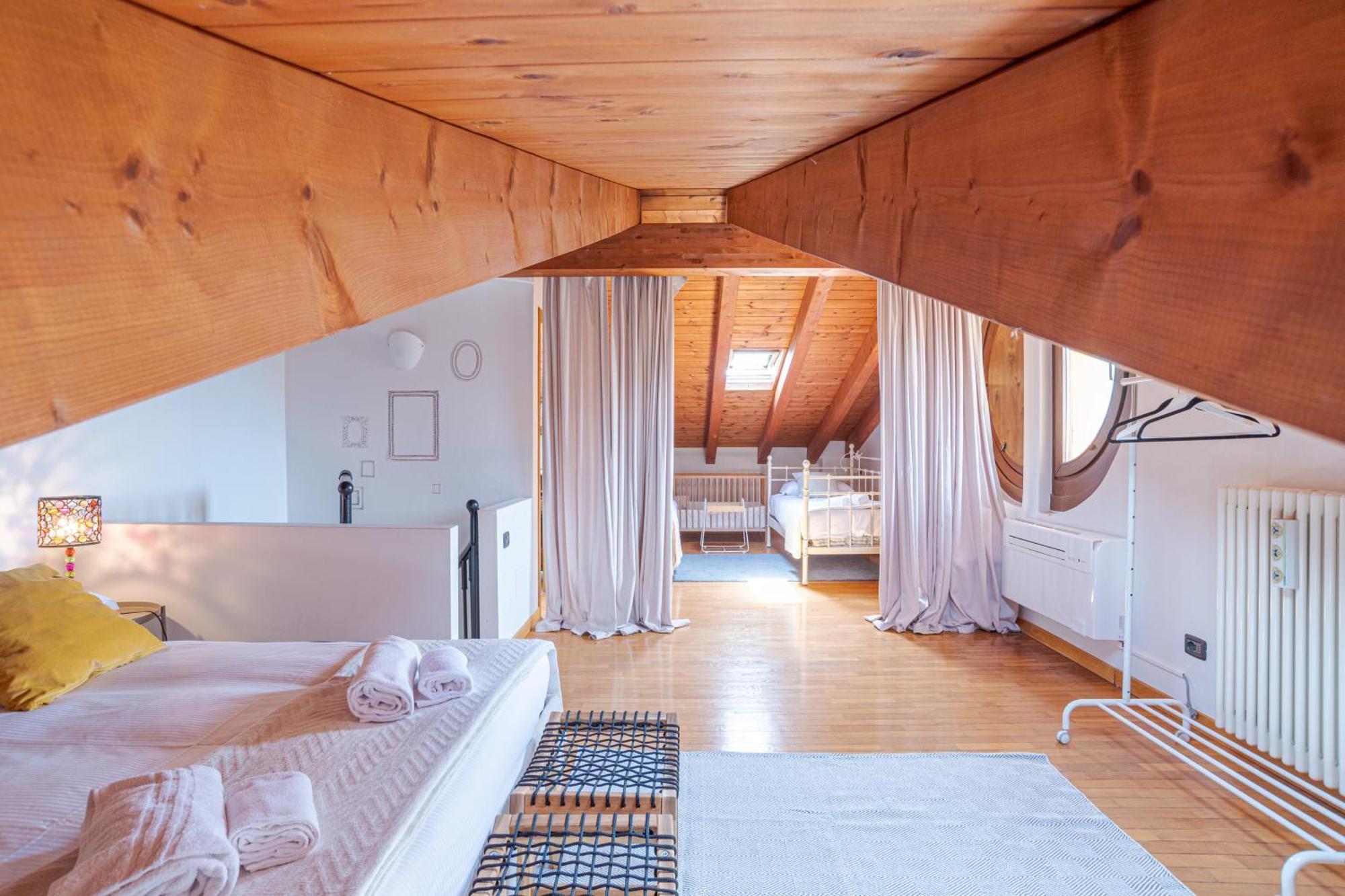Pearl Of The Lake Apartment, Bellagio, Breathtaking Views And Good Vibes Luaran gambar